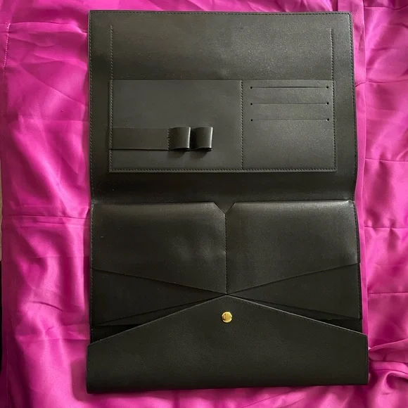 Glass Ladder & Co. Portfolio Clutch